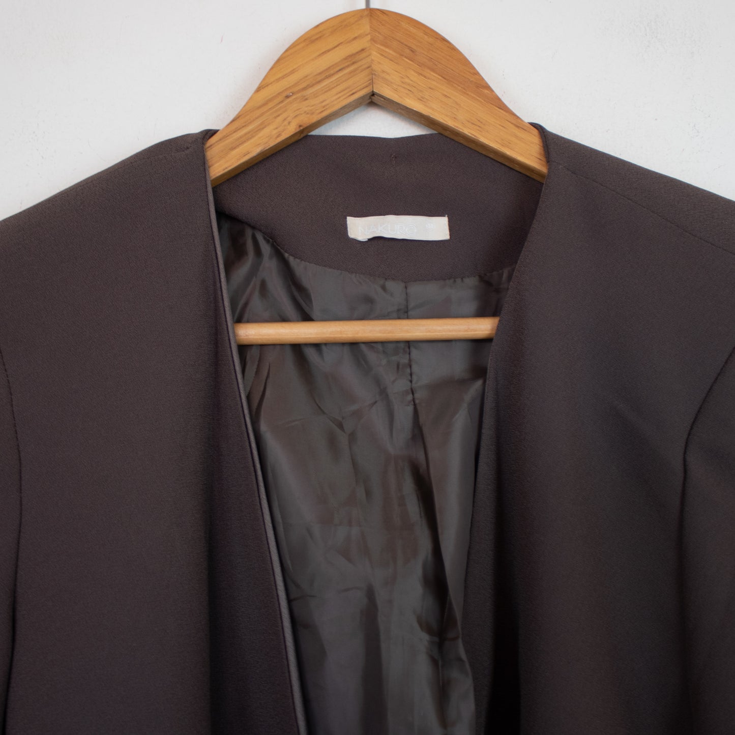 nakuro blazer