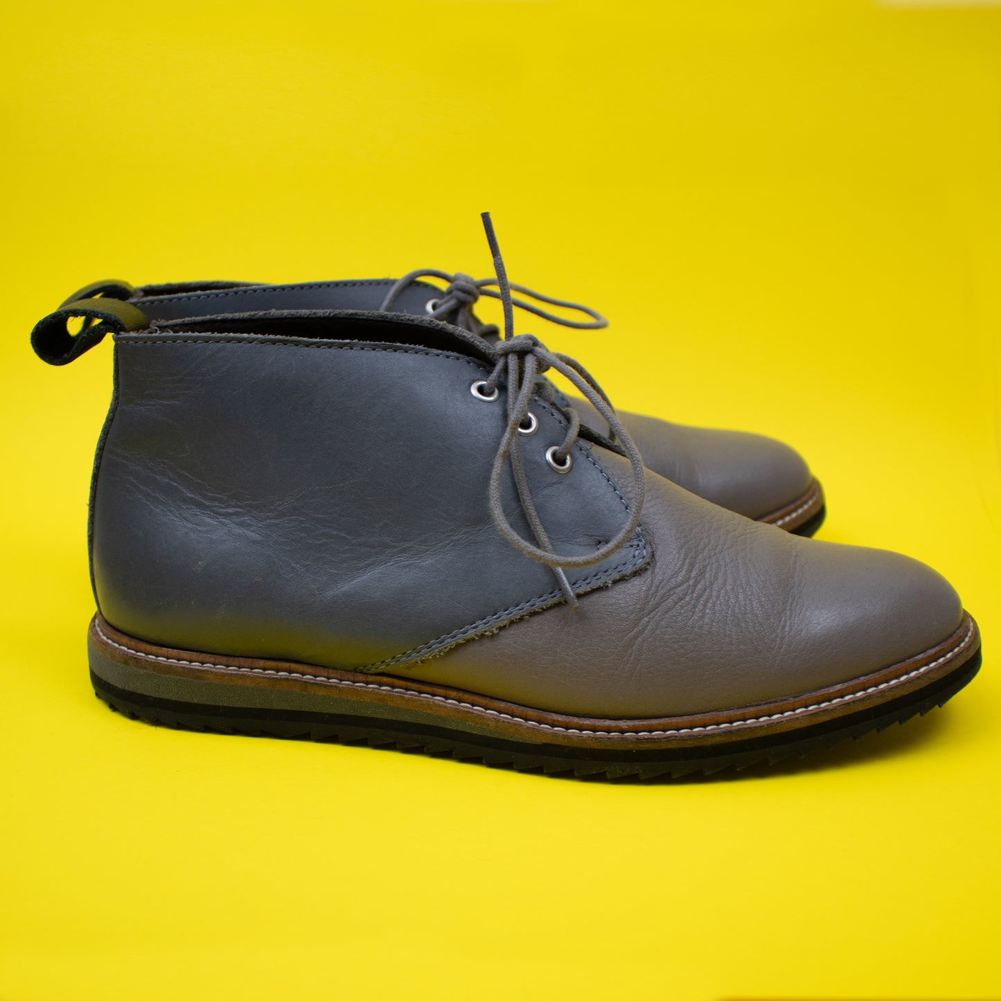 common cut ankle boots