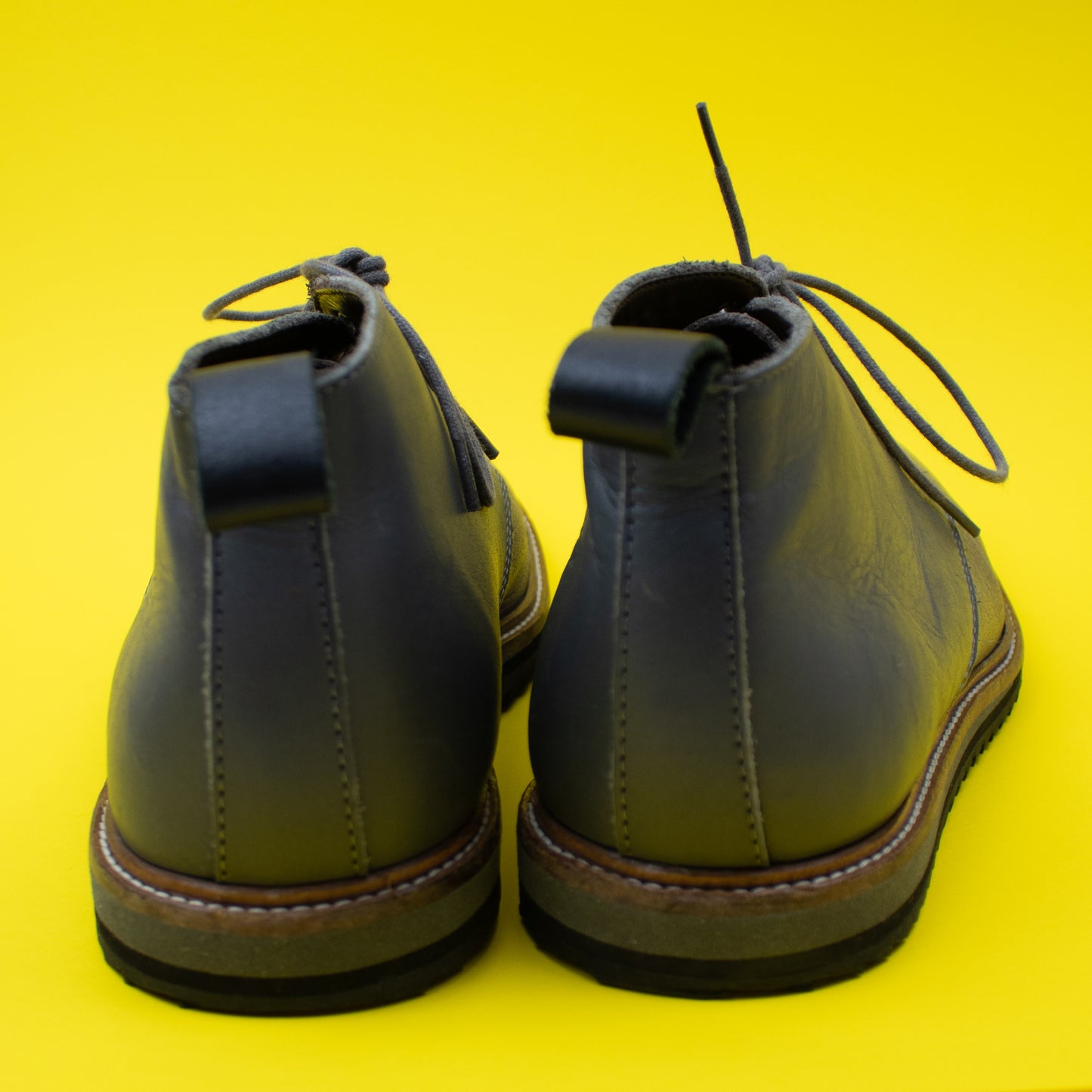 common cut ankle boots