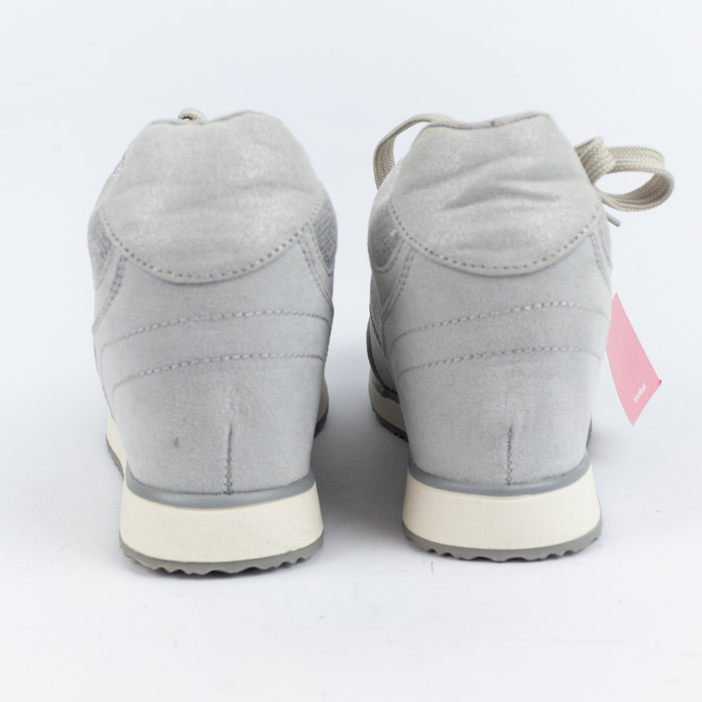 seaside sneakers
