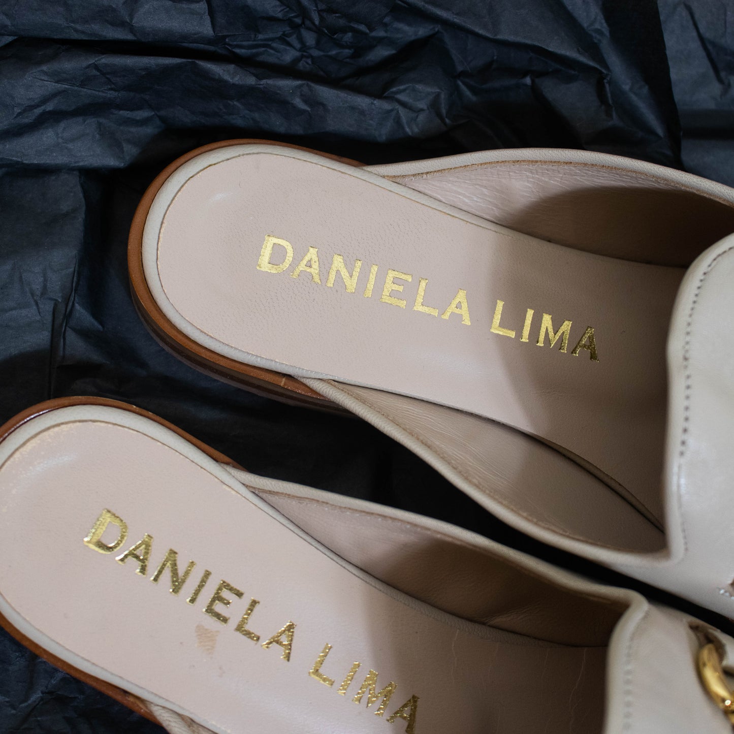 Mules Daniela Lima