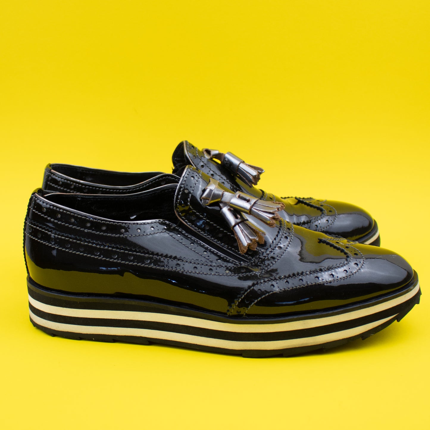 Sapatos Cohibas