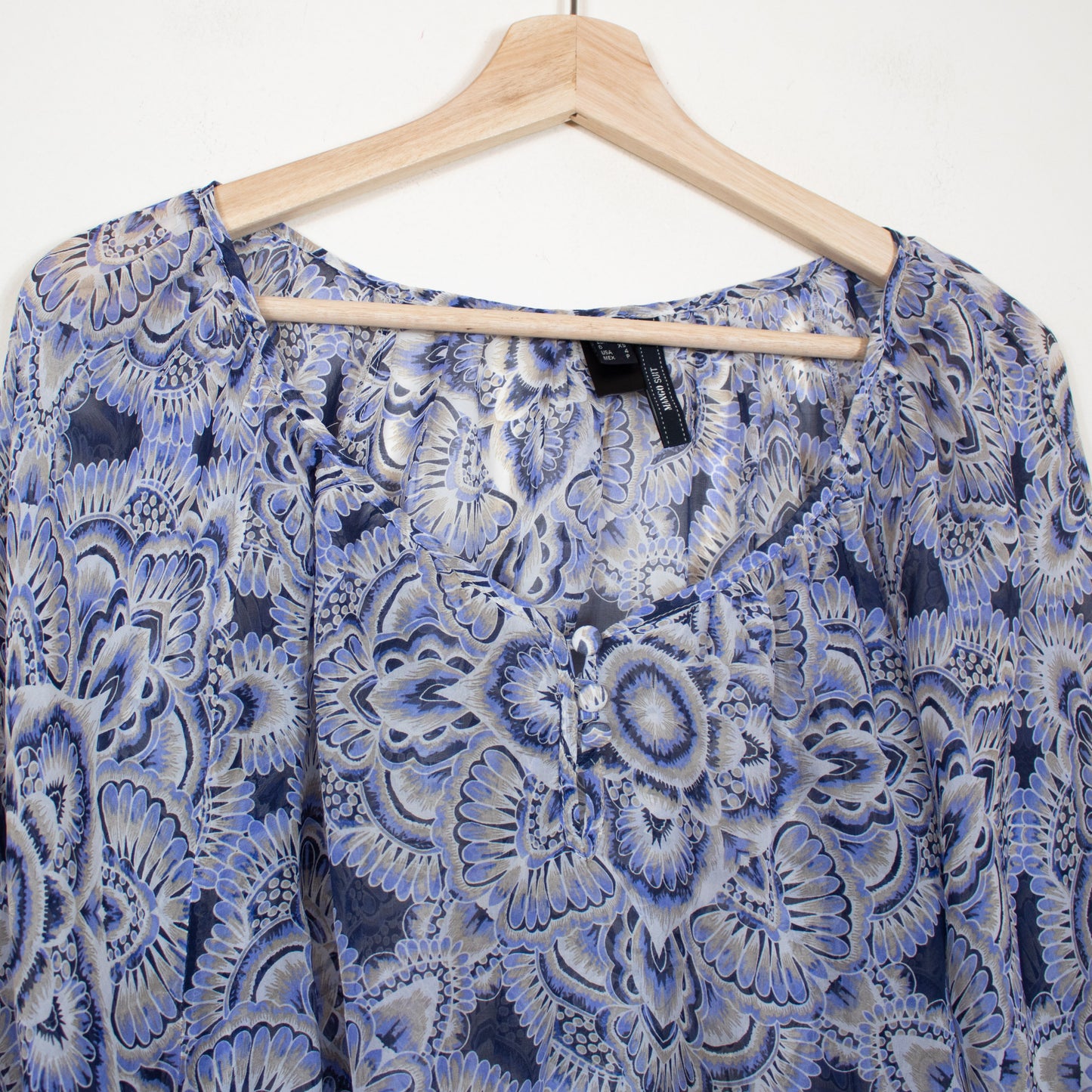Globe blouse