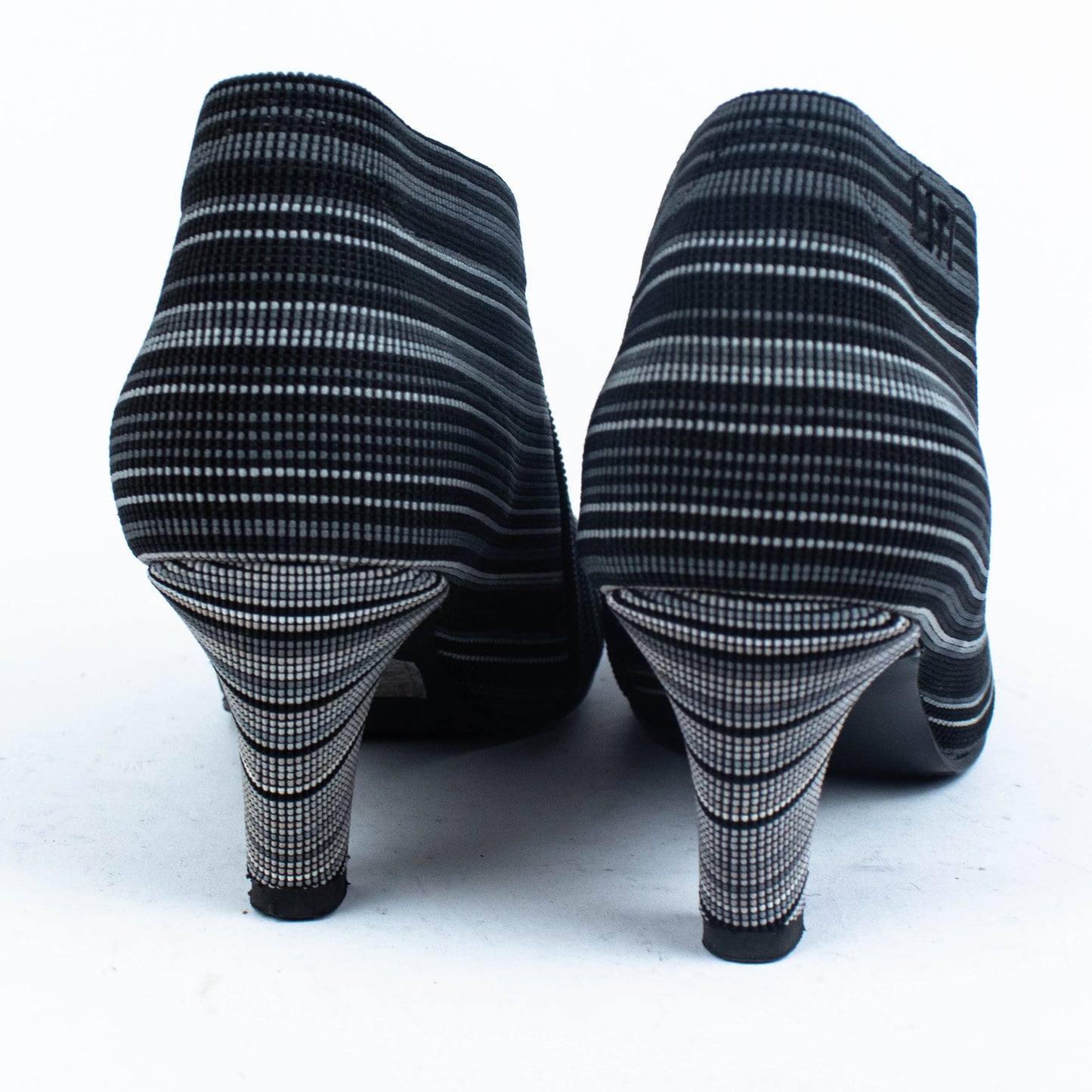 Botins United Nude