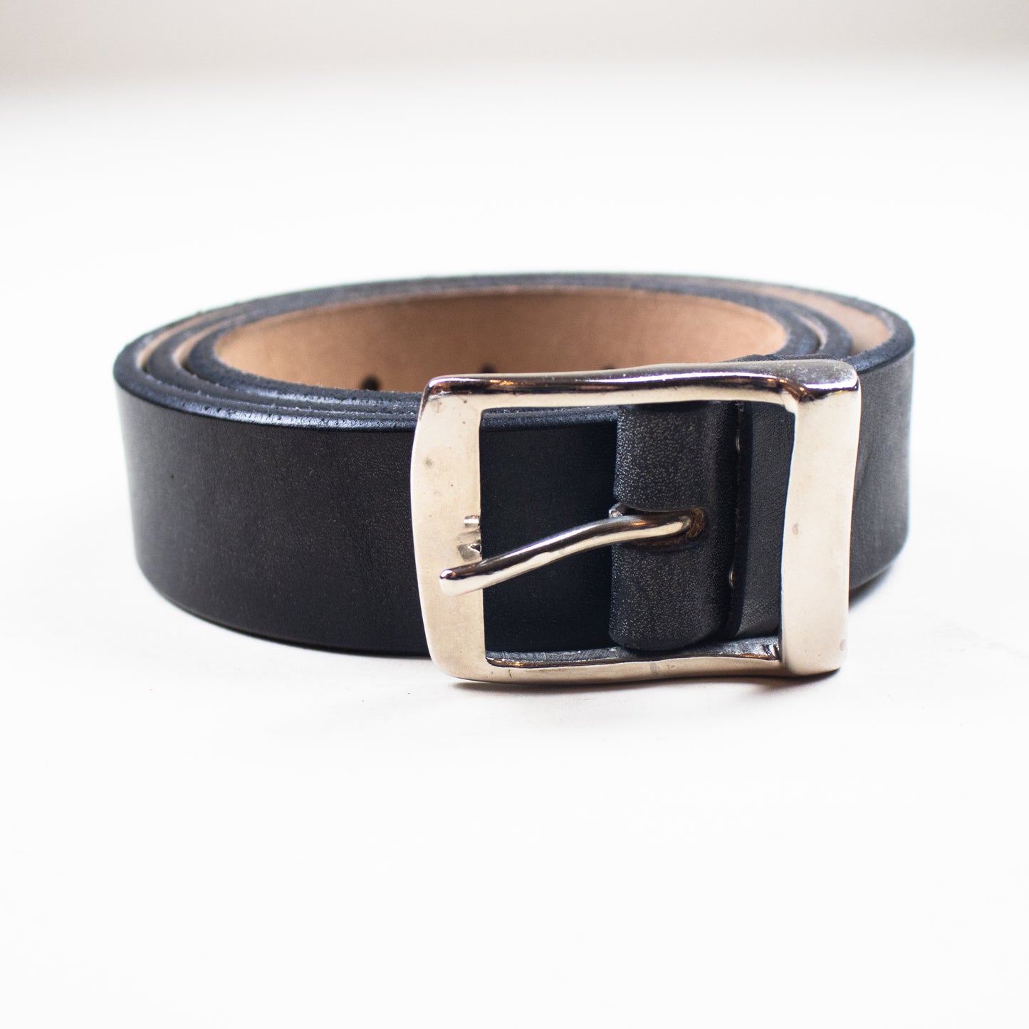 Cinto Rivet & Hide