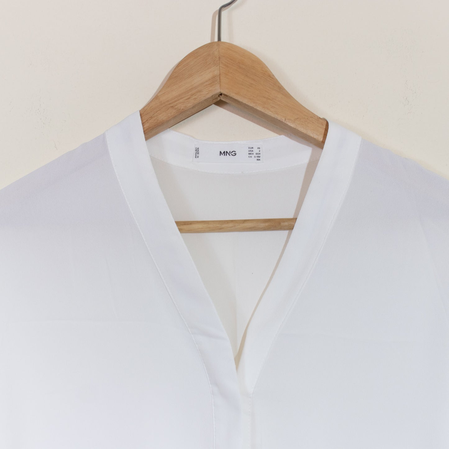 Blusa Mango