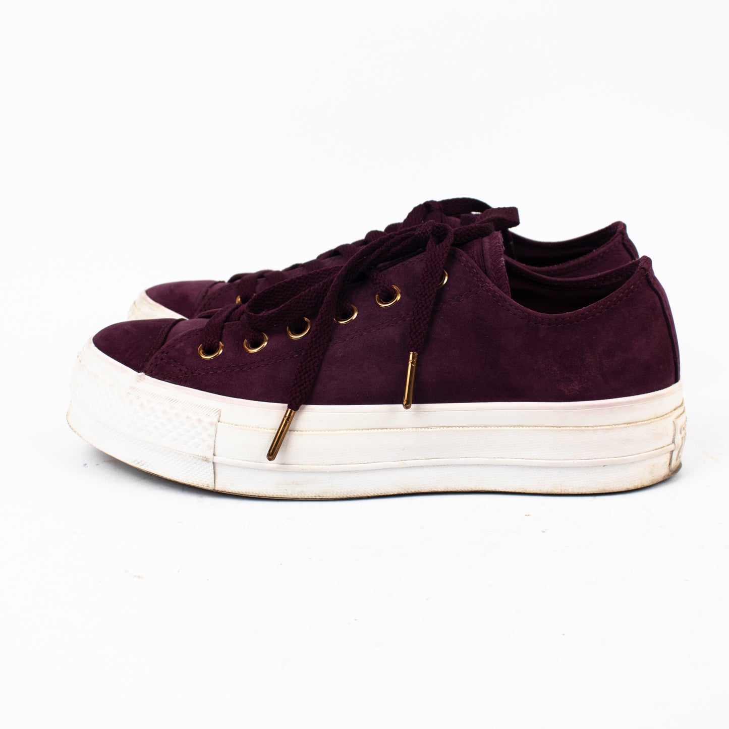 converse sneakers
