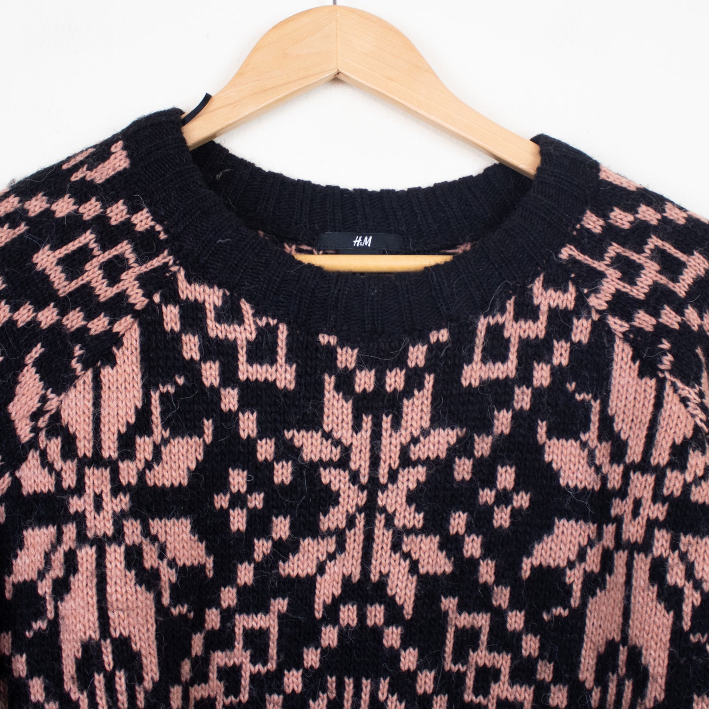 H&M sweater