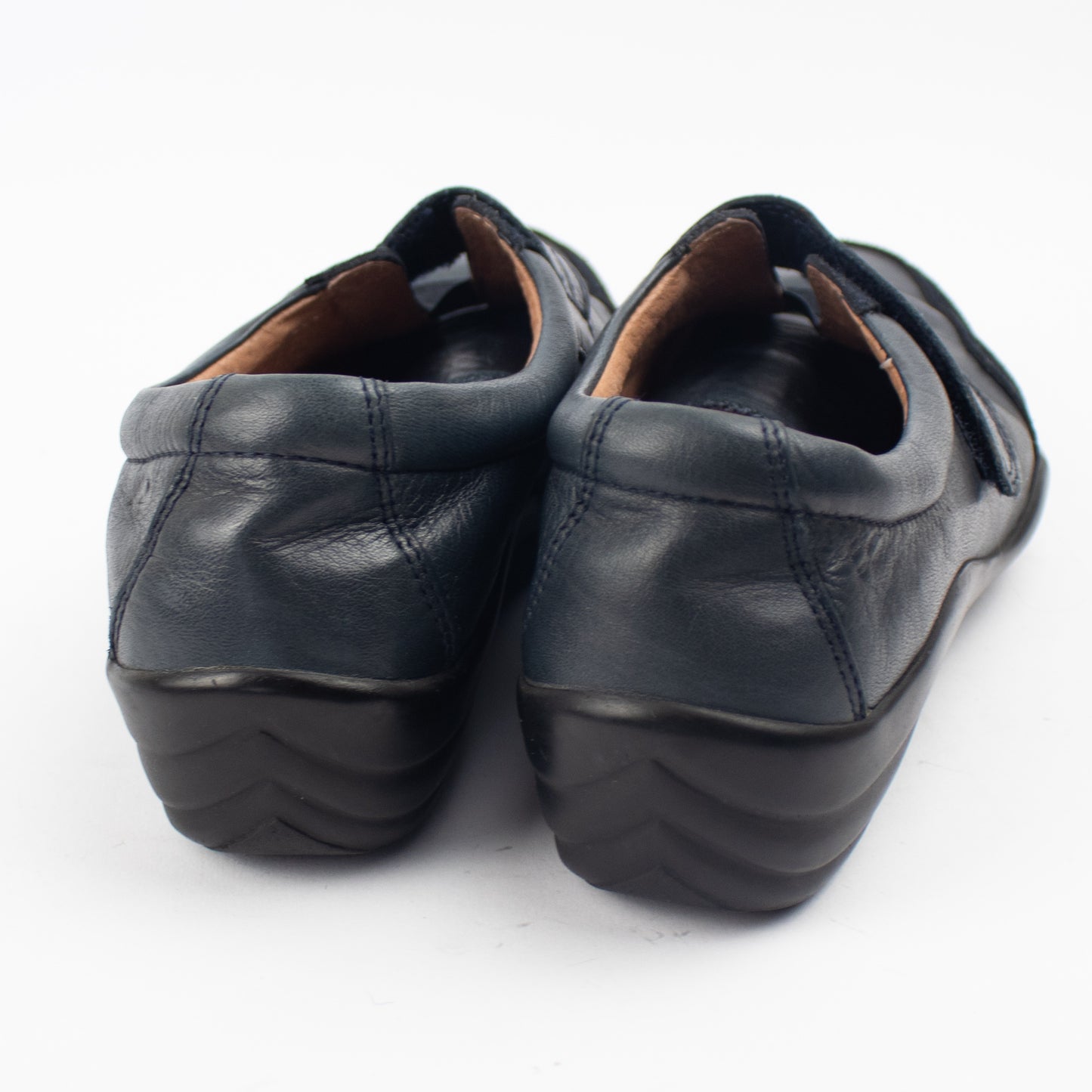 pratik shoes