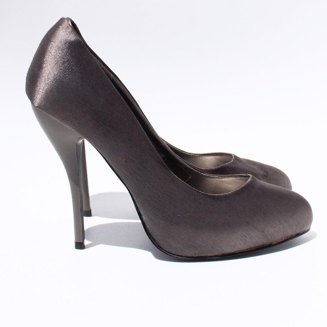 <transcy>Zapato hecho a mano</transcy>