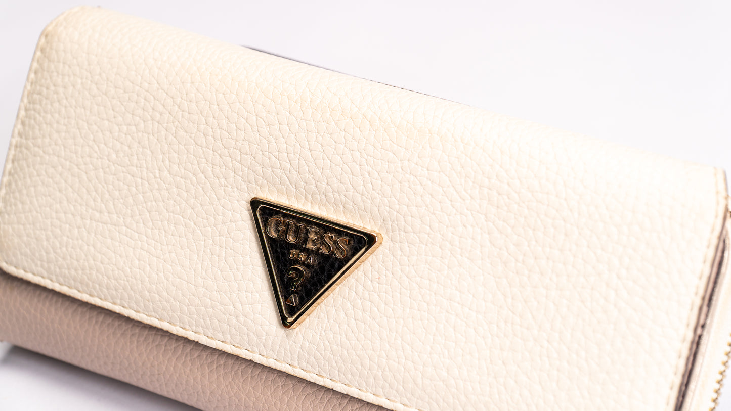 Carteira Guess