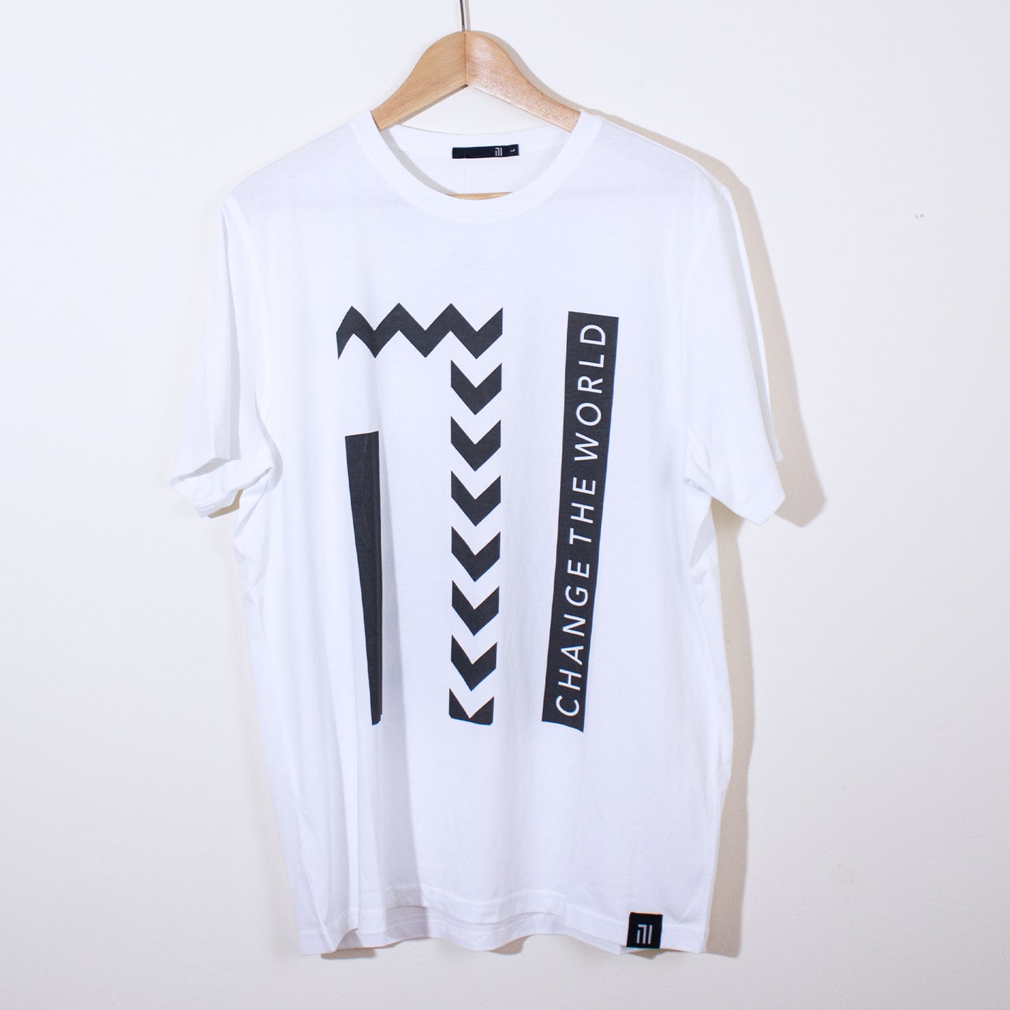 CHANGE THE WORLD 171 T-shirt