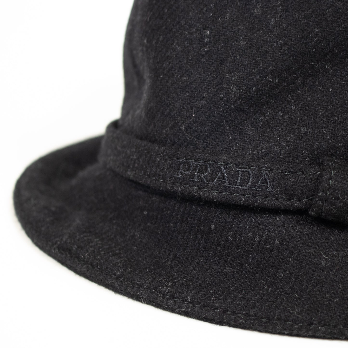chapeau prada