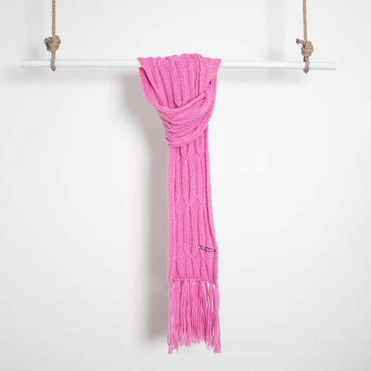 Last Woman scarf