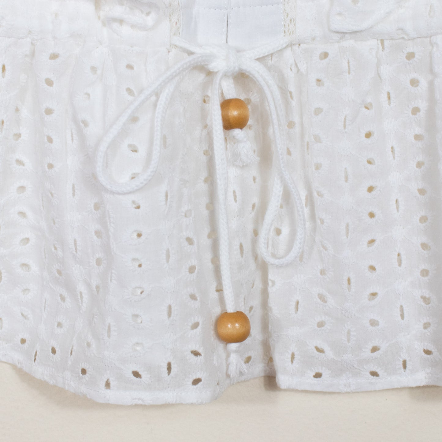 Exquiss's blouse