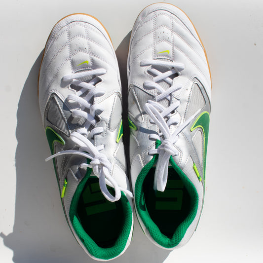 Sapatilhas Nike Gato