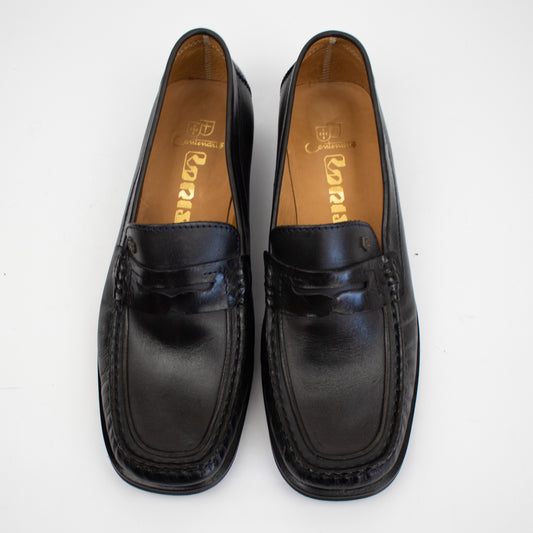 loris shoes
