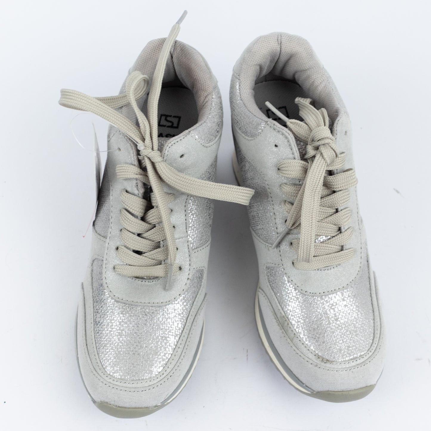 seaside sneakers