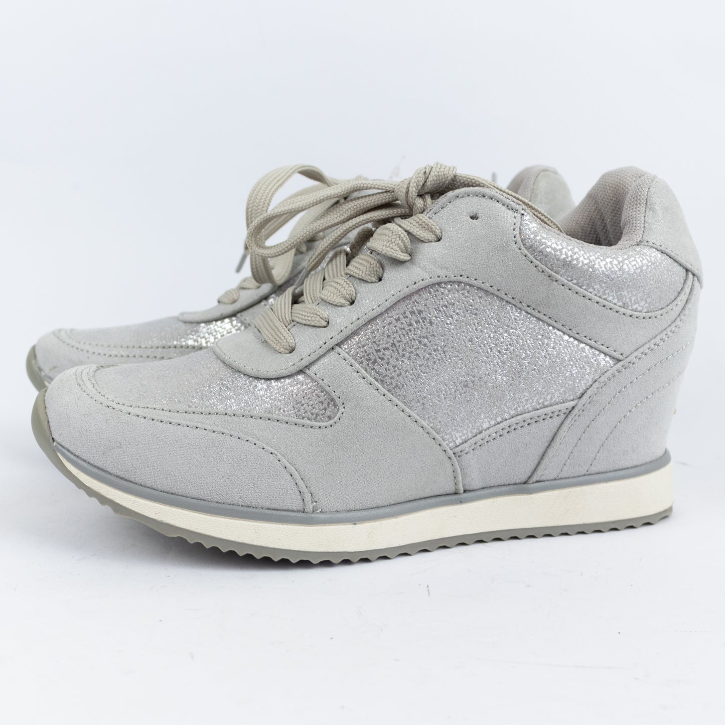 seaside sneakers