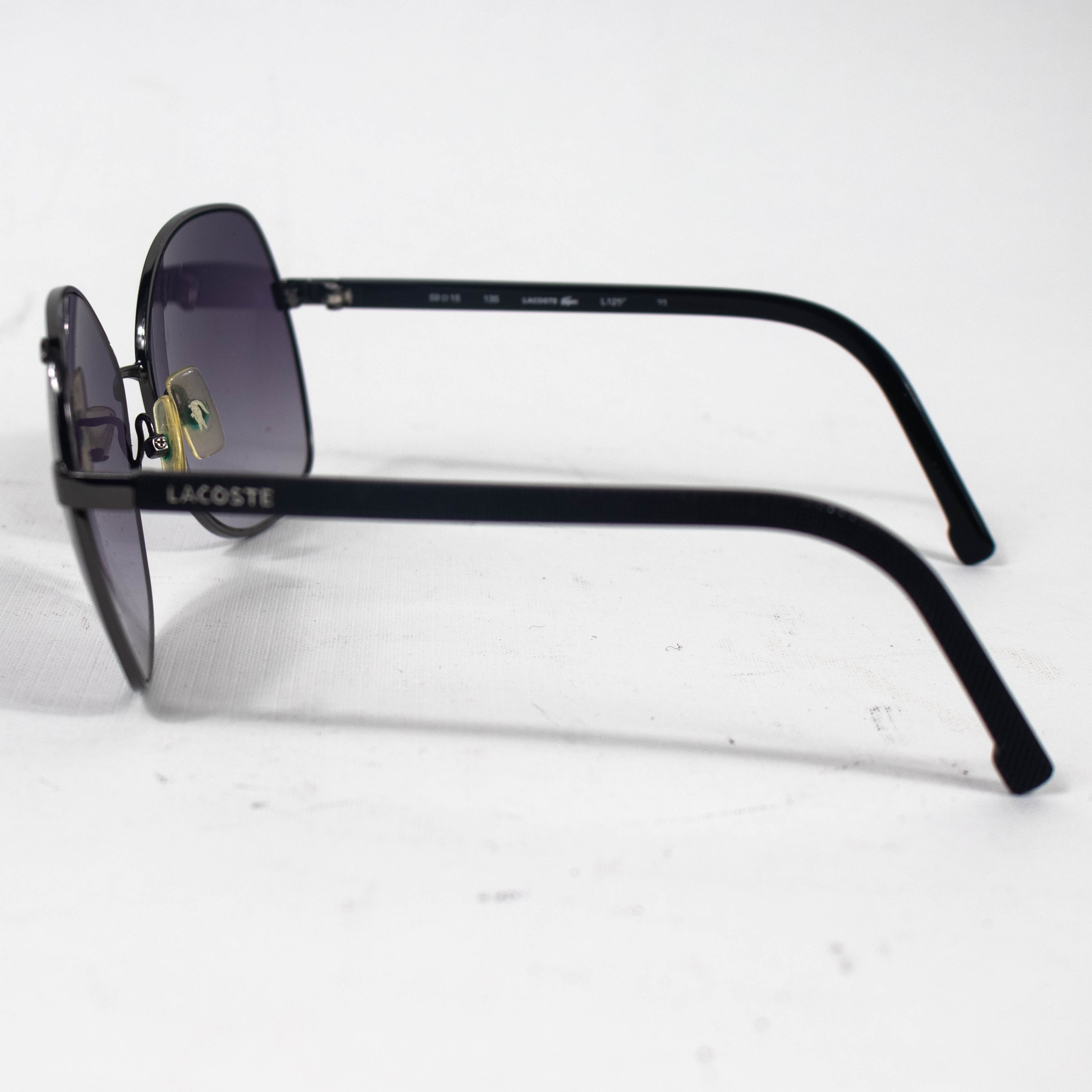 Óculos Lacoste