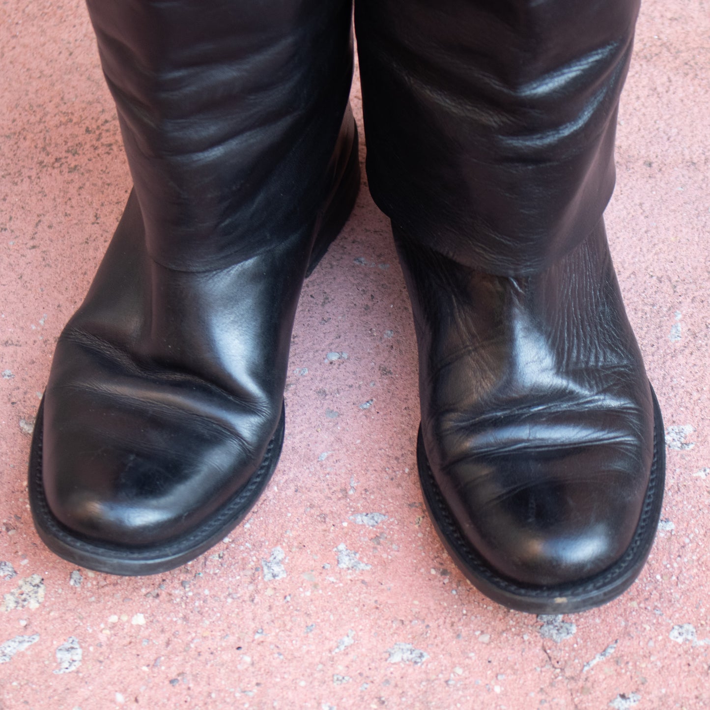 loris boots