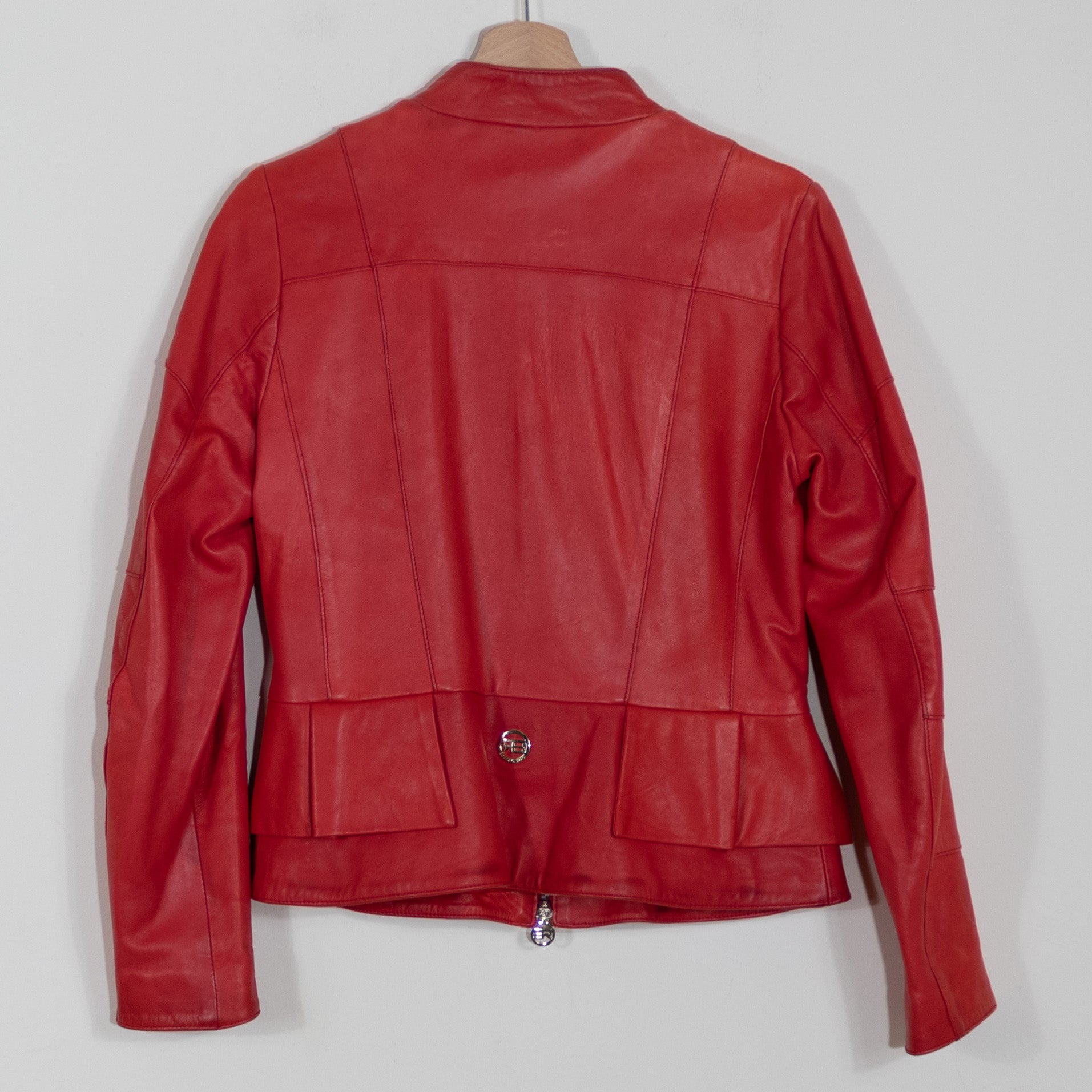 Roberta Biagi jacket - Retry.pt