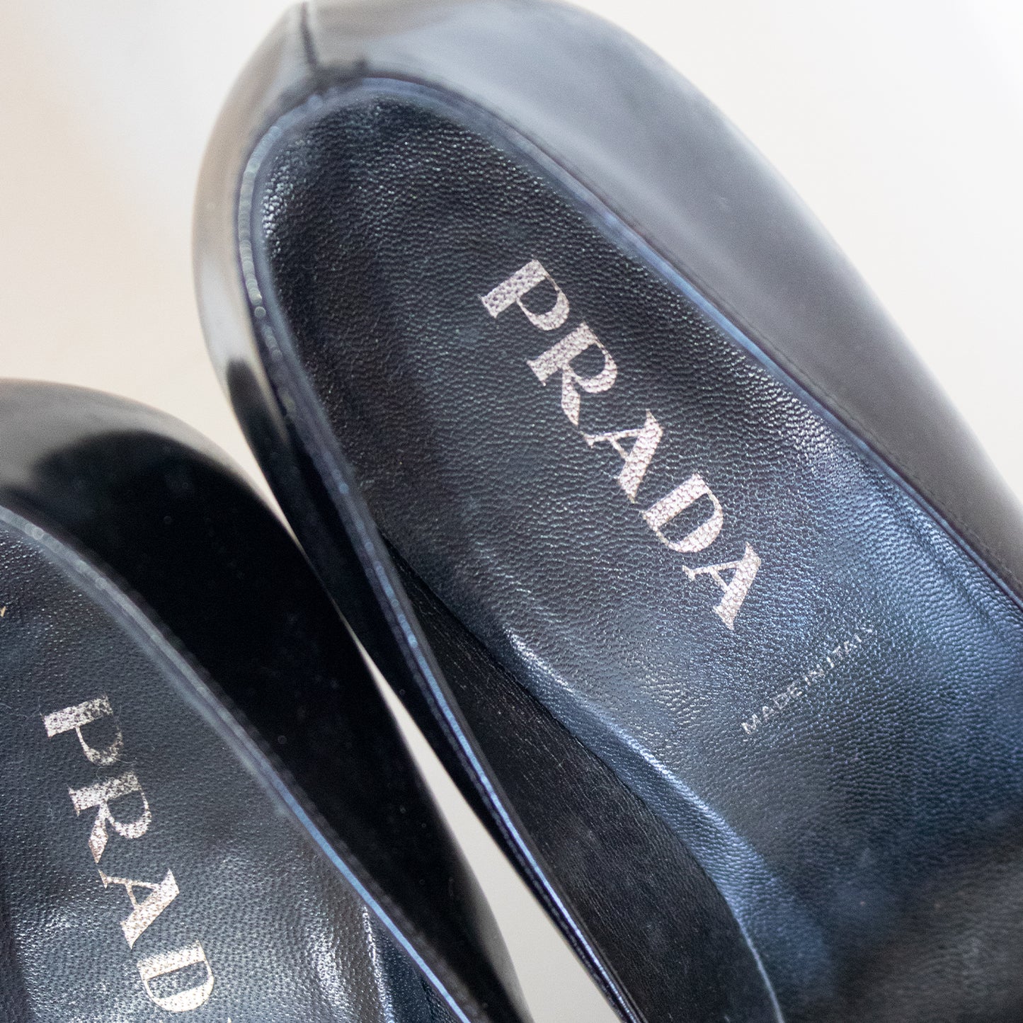 chaussures prada