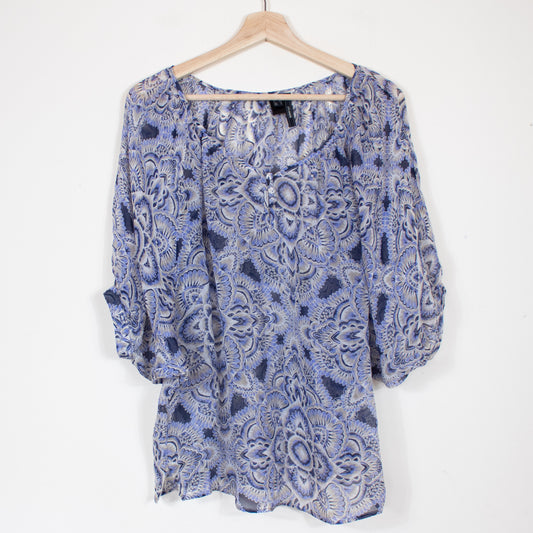 Globe blouse