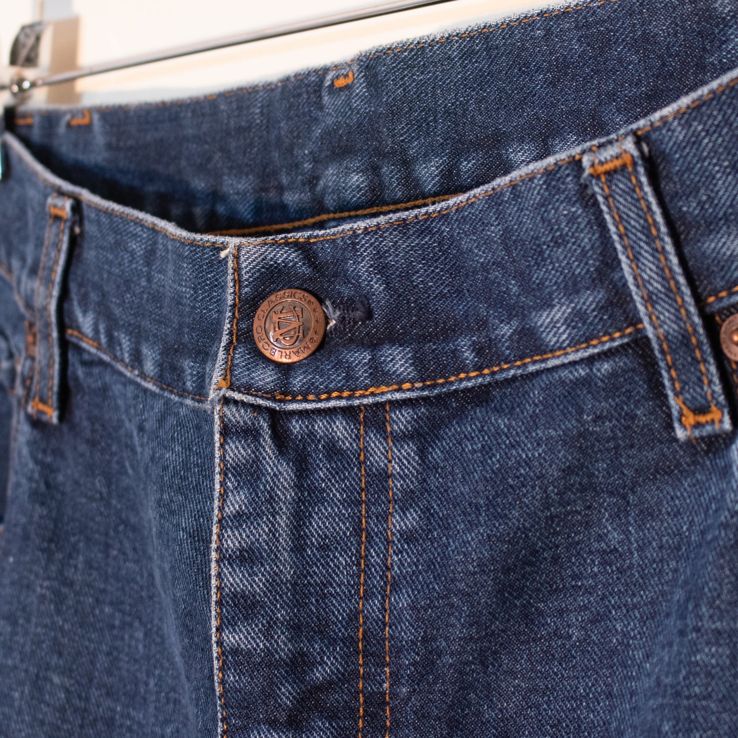 marlboro jeans