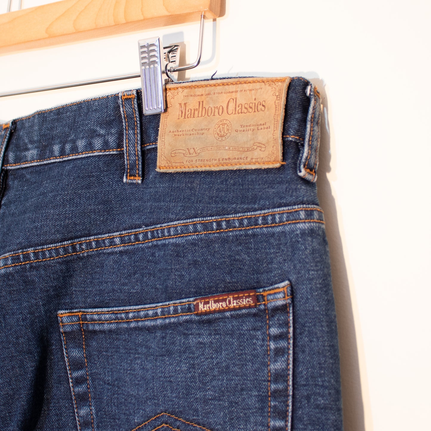 marlboro jeans