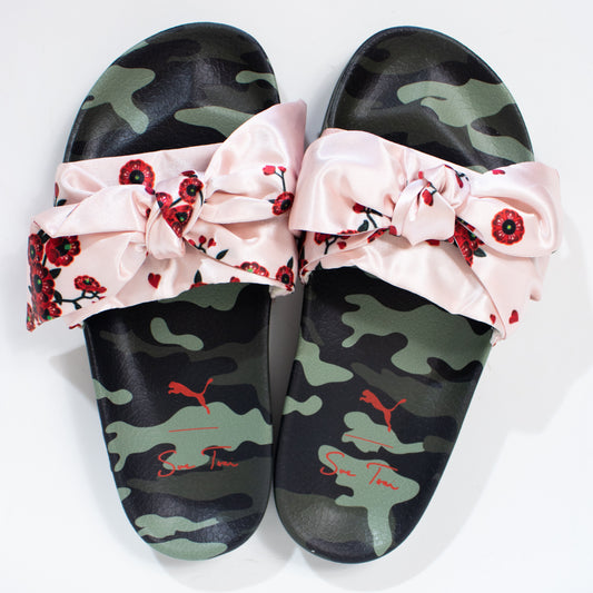 Puma flip flops