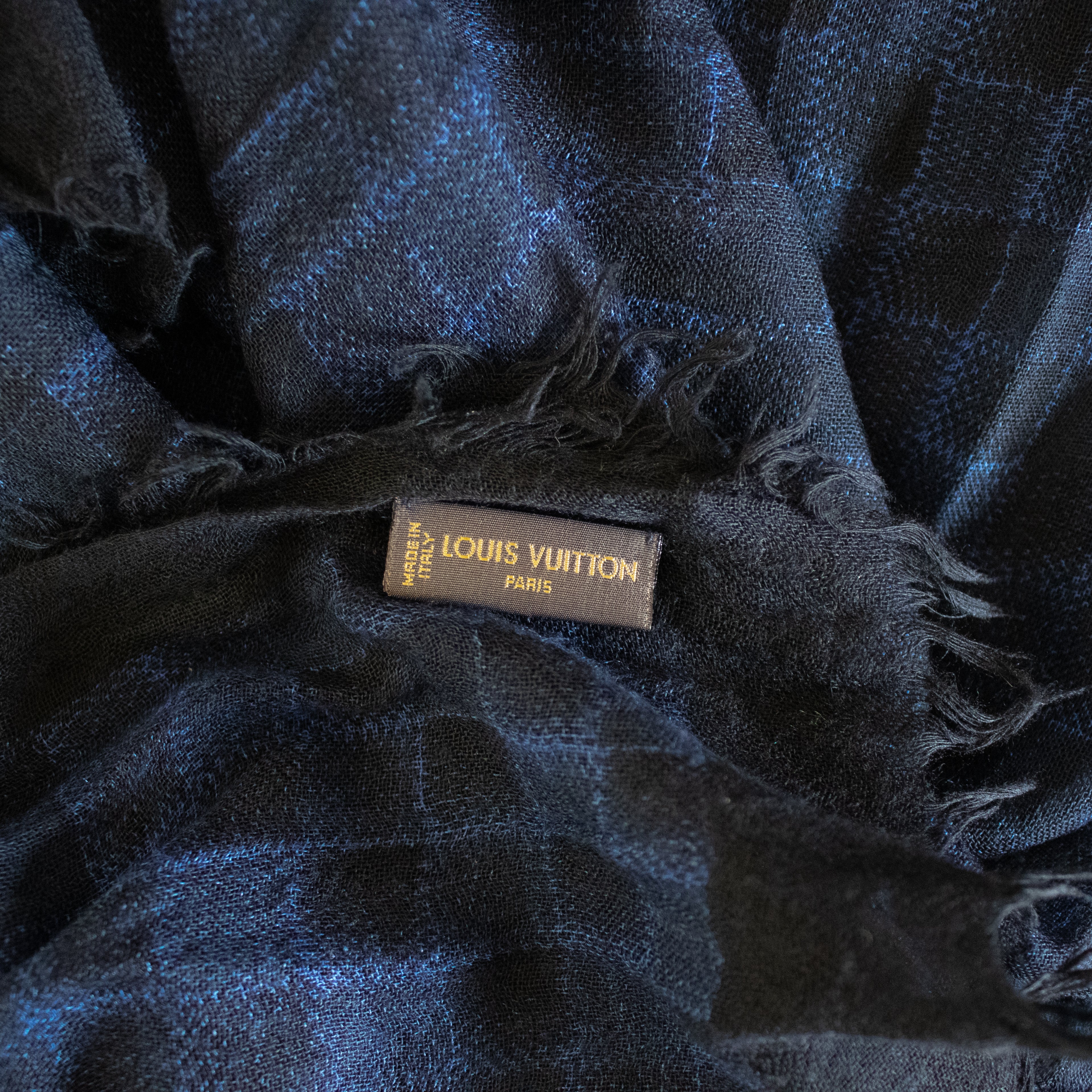 Lenço Louis Vuitton