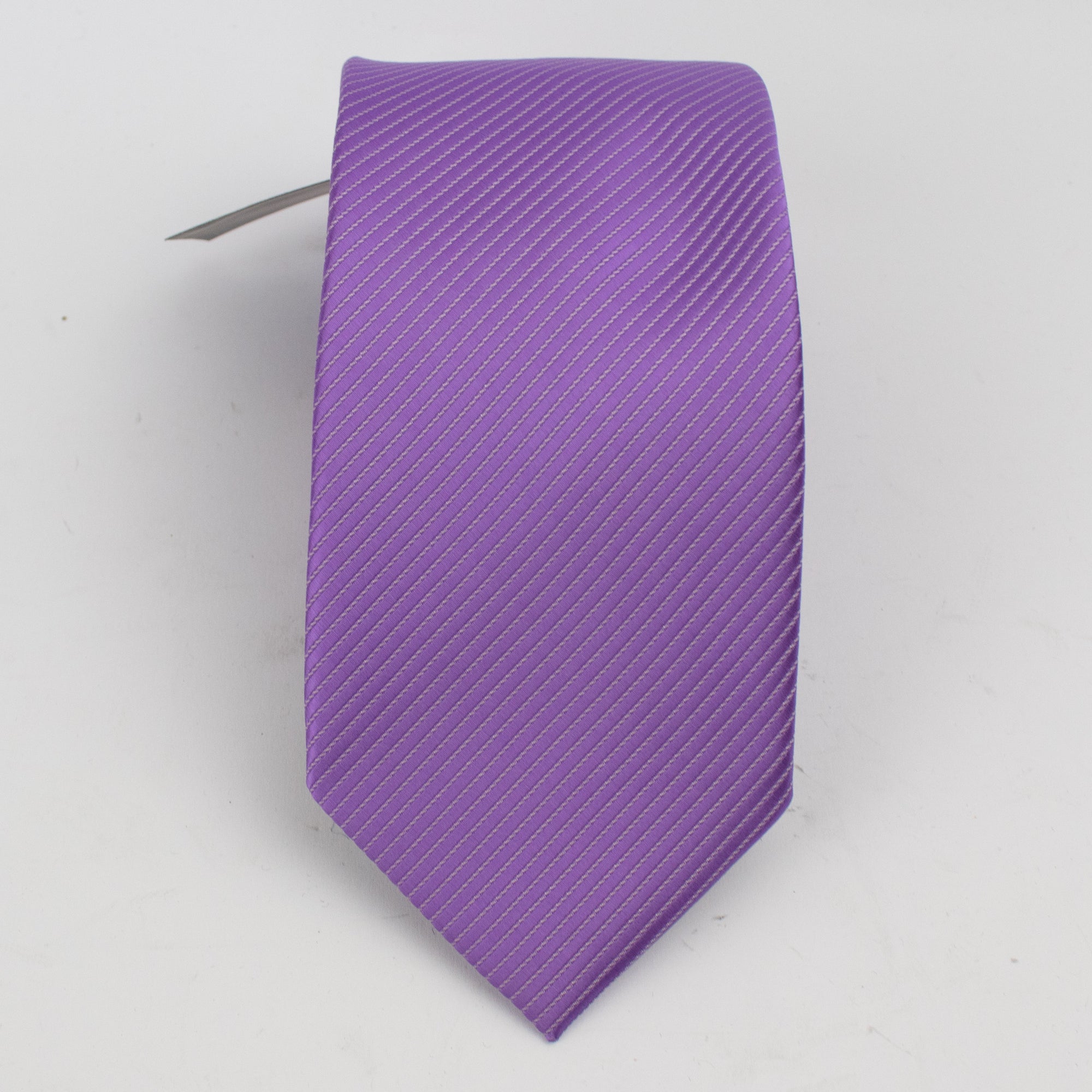 Cravate bleue à taille haute