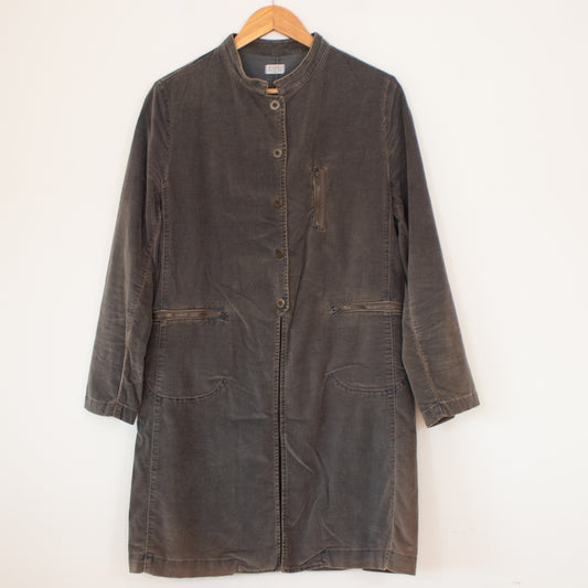 Globe coat