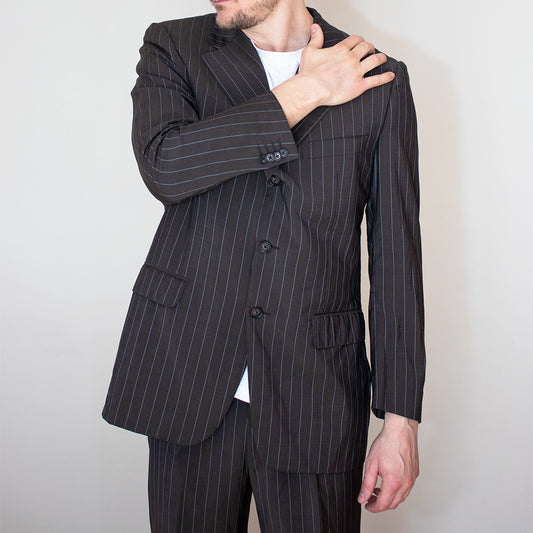 Cornelian suit