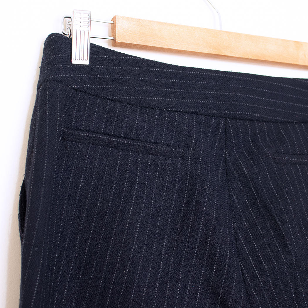 <transcy>Pantalones Globe</transcy>