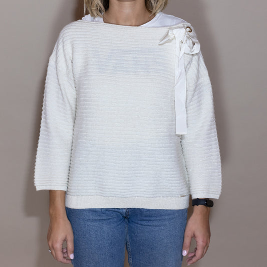 Pull Liu Jo